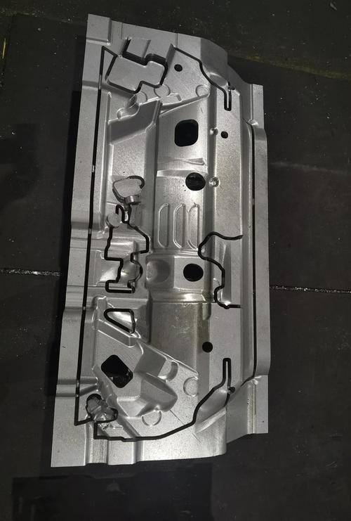 探索ZL104鑄鋁 知名廠家、領(lǐng)先品牌、產(chǎn)品圖片與模具熱帖全解析